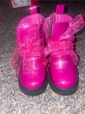Kids Hot Pink Fashion Lace-Up Boots